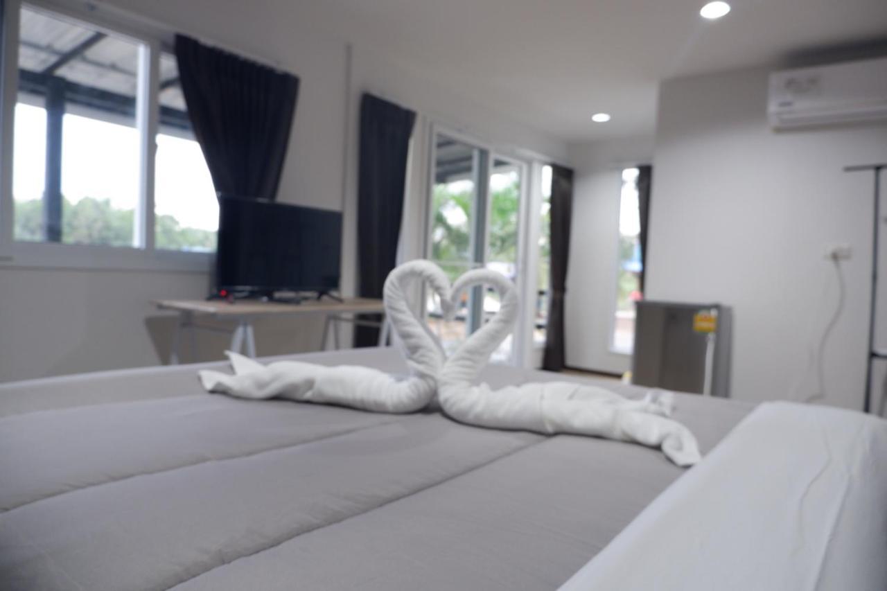 Baantia Chomtawan Bed & Breakfast Surat Thani Eksteriør bilde