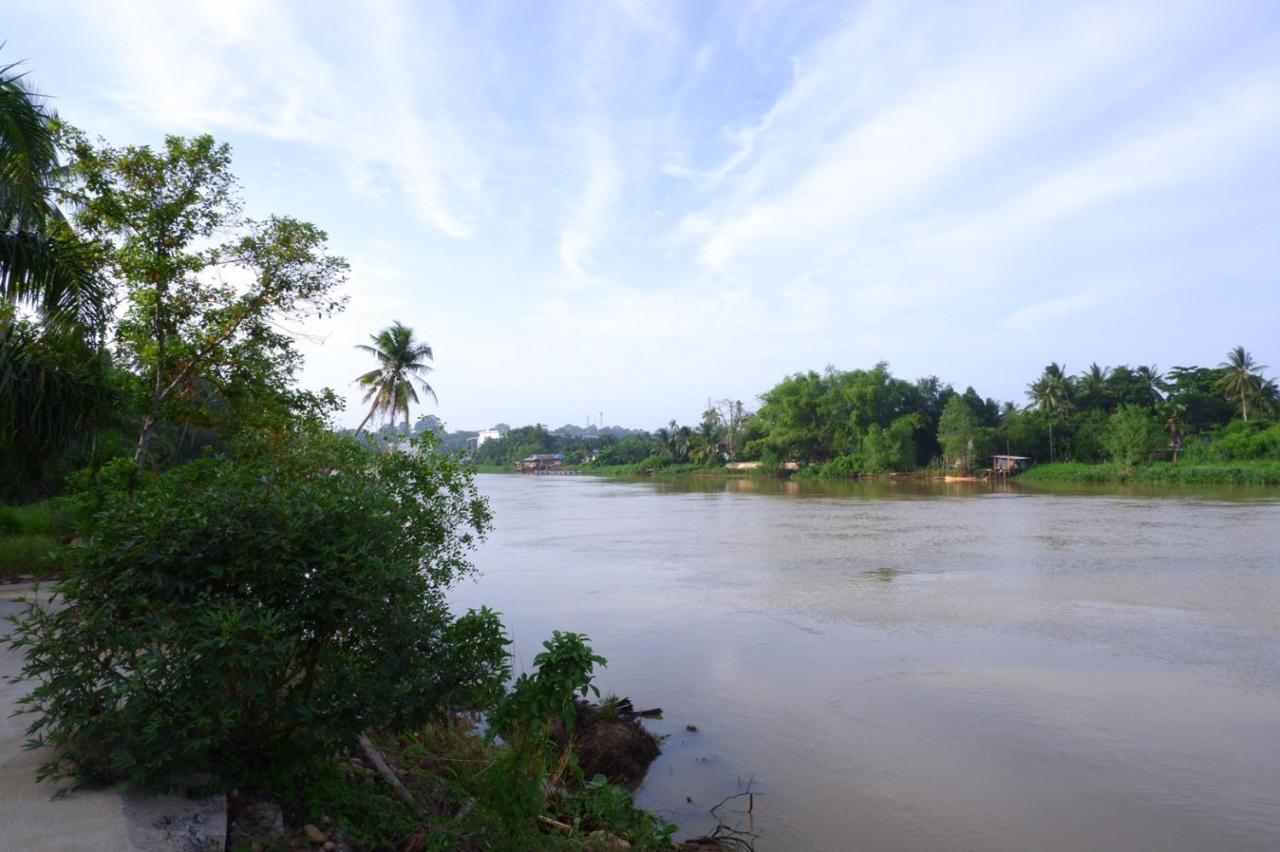 Baantia Chomtawan Bed & Breakfast Surat Thani Eksteriør bilde