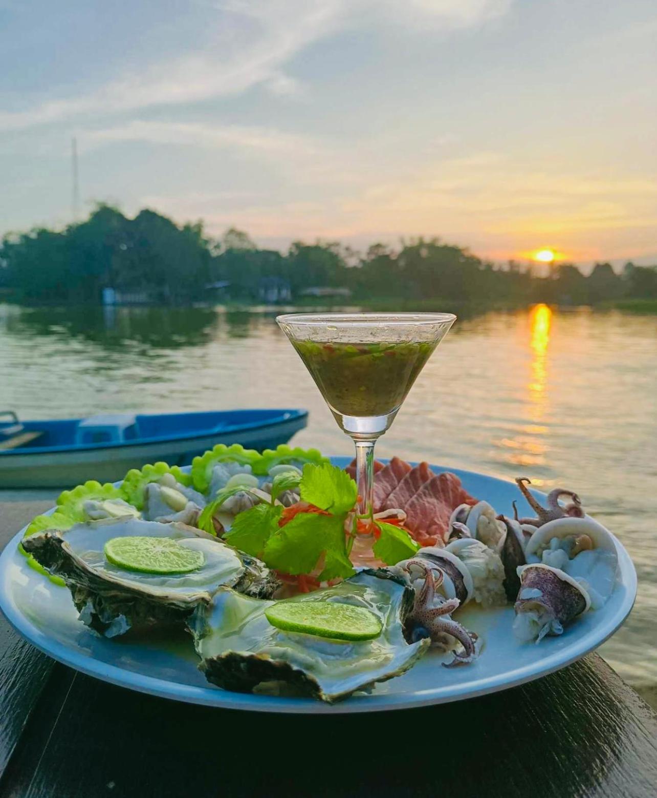 Baantia Chomtawan Bed & Breakfast Surat Thani Eksteriør bilde